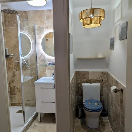 Le Lagoon - Centre Apartment